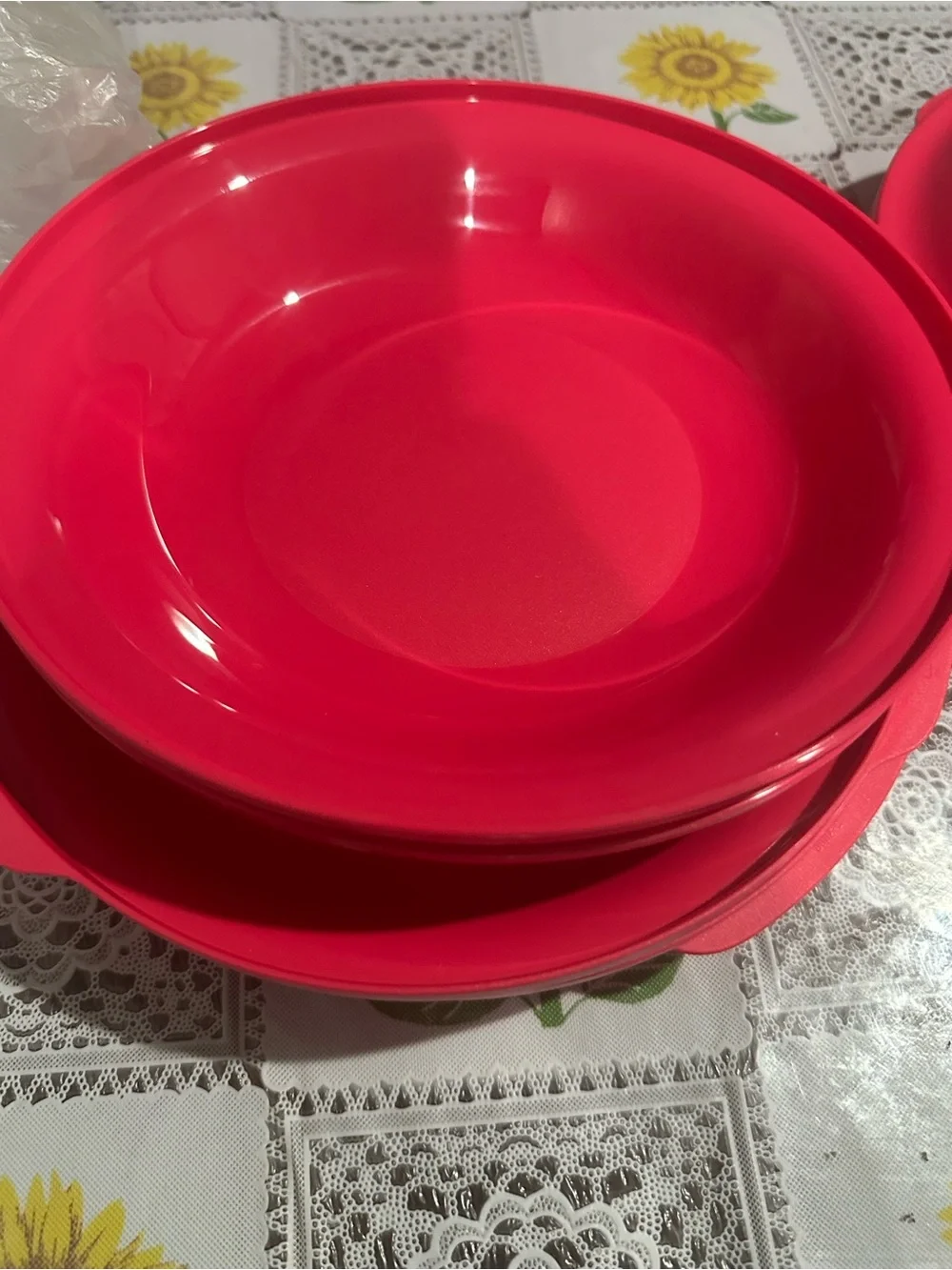 Tupperware Red Microwave/Serving Container Lid